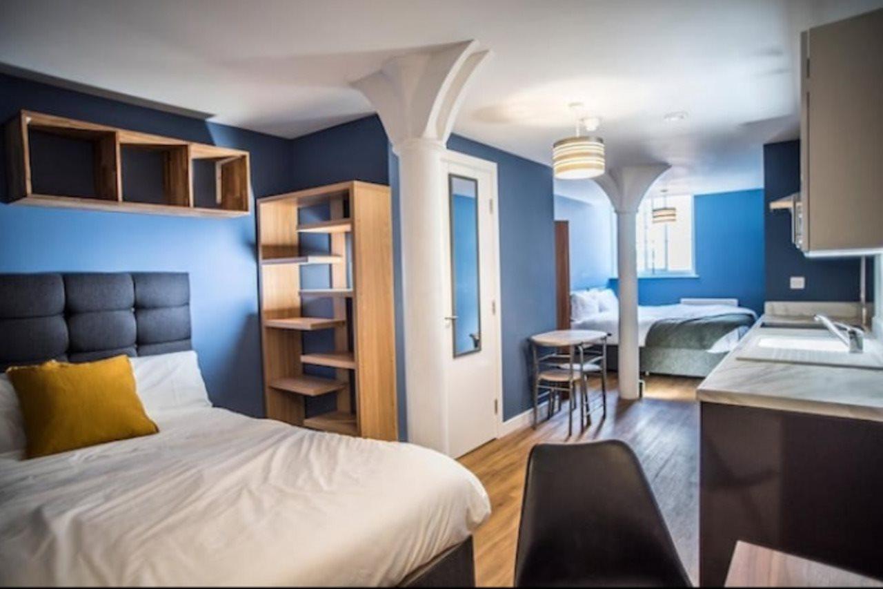 Oyo Vincent Apartments Liverpool Bagian luar foto