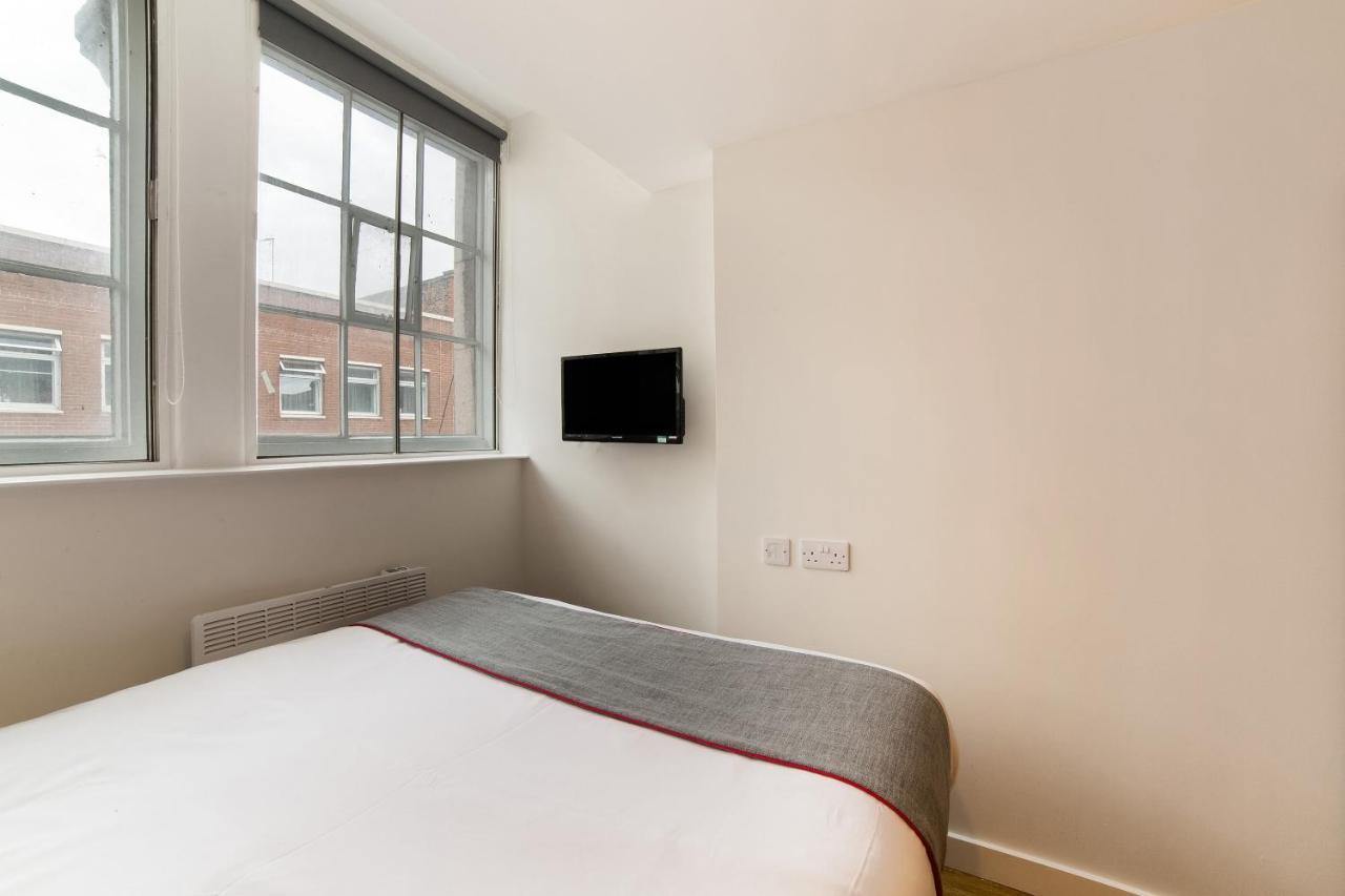 Oyo Vincent Apartments Liverpool Bagian luar foto