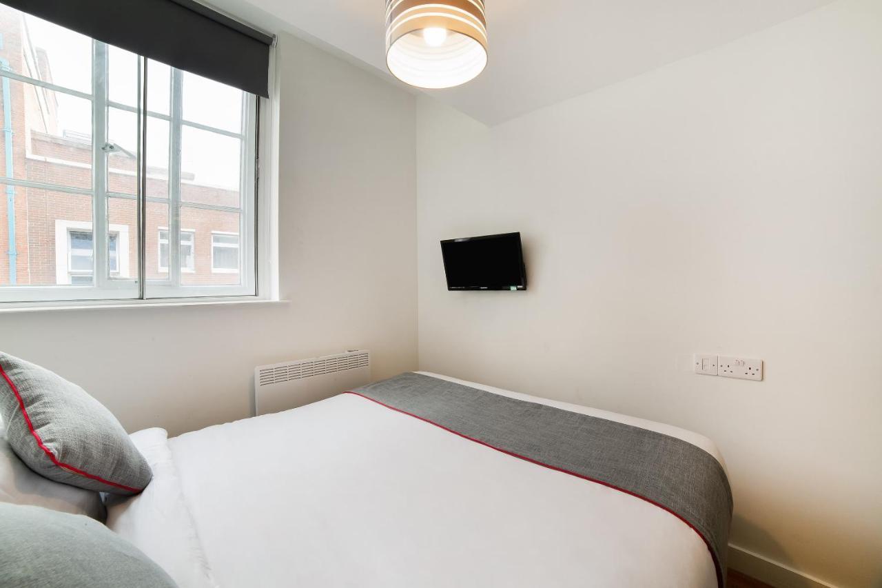 Oyo Vincent Apartments Liverpool Bagian luar foto