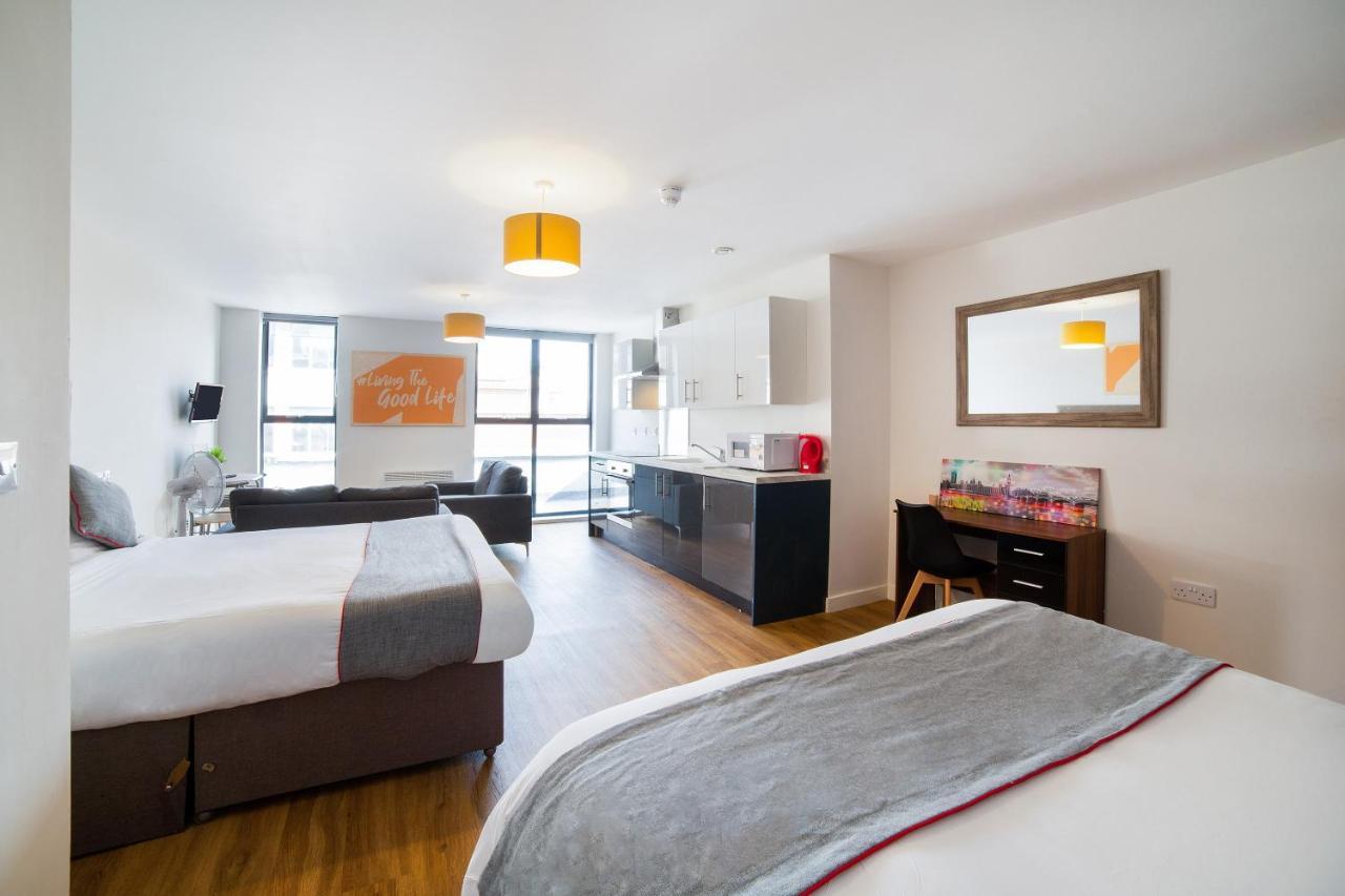 Oyo Vincent Apartments Liverpool Bagian luar foto