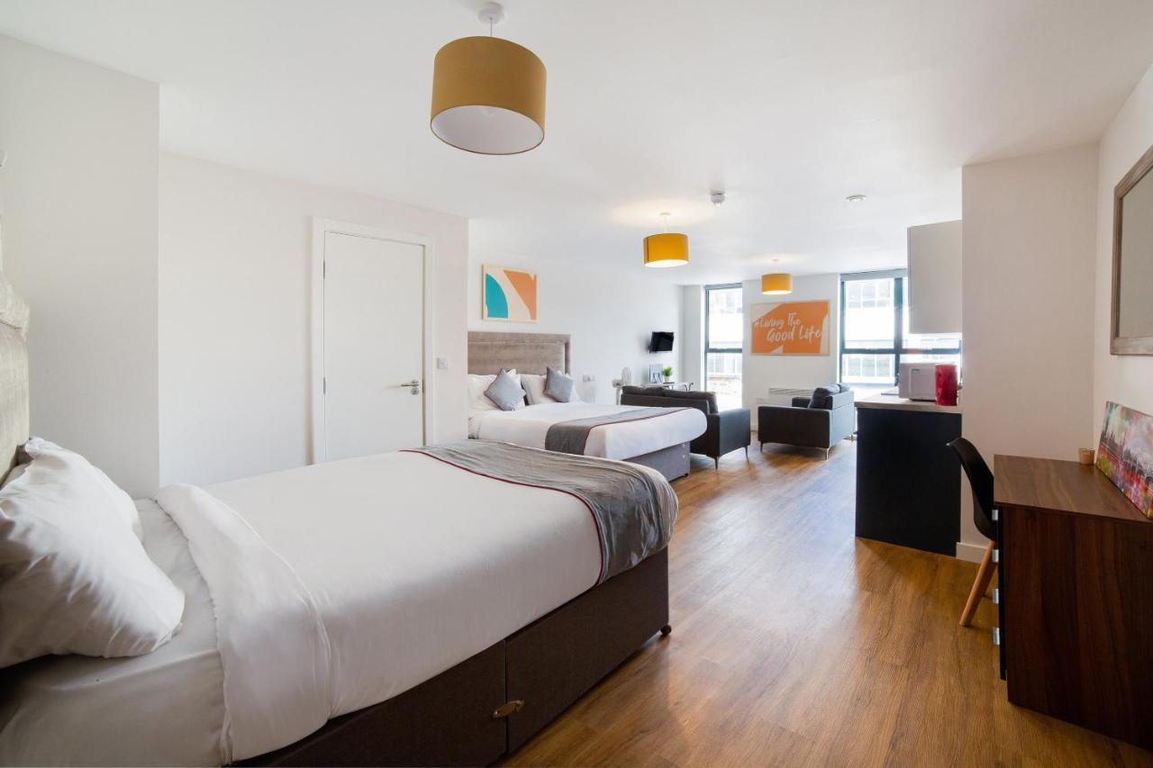 Oyo Vincent Apartments Liverpool Bagian luar foto